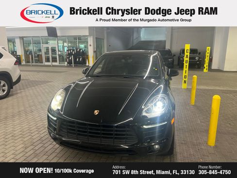 Used 2018 Porsche Macan image 2