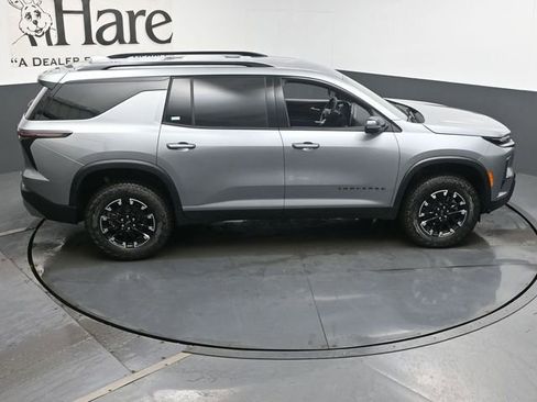 New 2026 Chevrolet Traverse Z71 w/ Driver Confidence Package AWD/4WD image 18