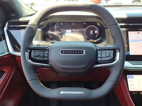 Used 2024 Jeep Wagoneer Launch Edition AWD/4WD image 28