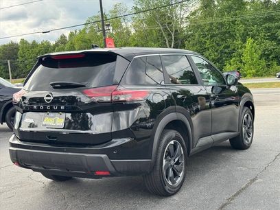Certified 2025 Nissan Rogue SV