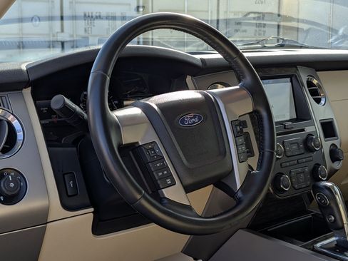 Used 2017 Ford Expedition EL Limited w/ Equipment Group 301A image 24