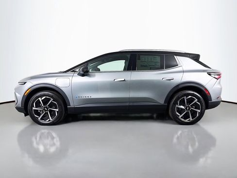 New 2026 Chevrolet Equinox EV LT image 4