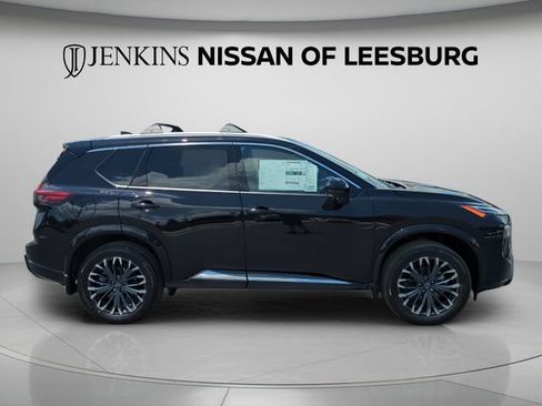 New 2026 Nissan Rogue Platinum w/ Platinum Premium Package AWD/4WD image 3