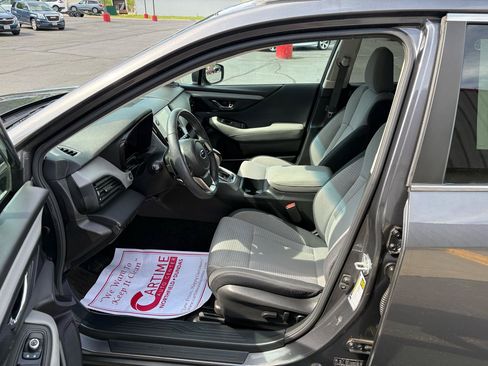 Used 2022 Subaru Outback Premium AWD/4WD image 12