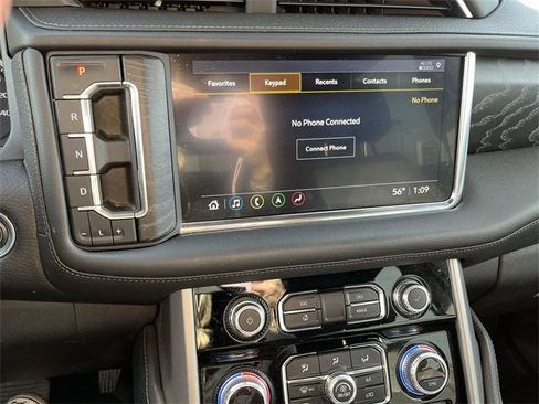 Used 2021 GMC Yukon XL Denali w/ Denali Premium Package image 30