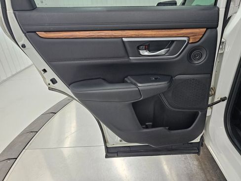 Used 2017 Honda CR-V Touring image 33