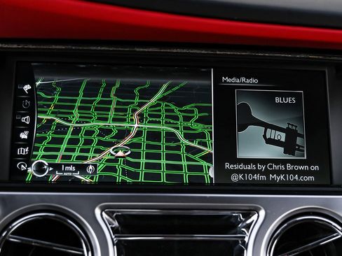 Used 2020 Rolls-Royce Wraith image 32