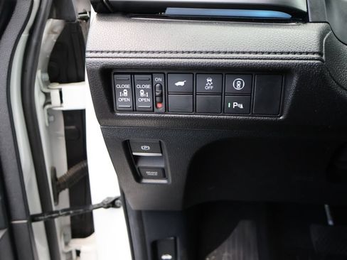 Certified 2024 Honda Odyssey Touring image 33