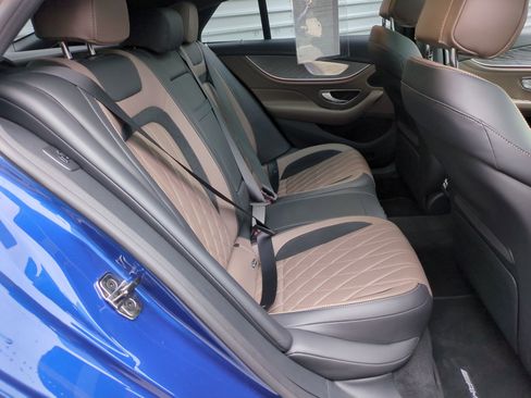 Used 2022 Mercedes-Benz AMG GT 43 image 30