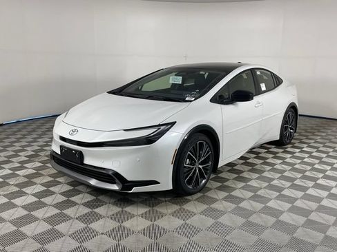 New 2026 Toyota Prius XLE FWD image 1