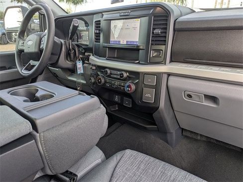 New 2026 Ford F350 XLT w/ FX4 Off-Road Package image 36
