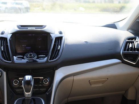 Used 2013 Ford Escape SEL image 24