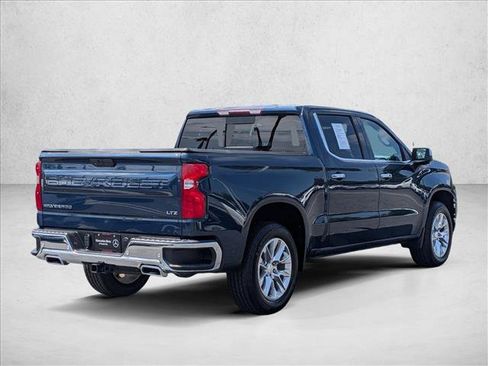 Used 2021 Chevrolet Silverado 1500 LTZ AWD/4WD image 5
