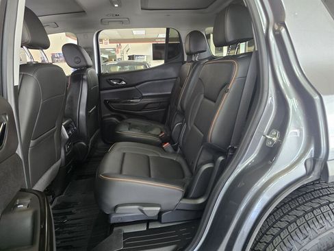 Used 2021 GMC Acadia AT4 w/ Technology Package AWD/4WD image 12