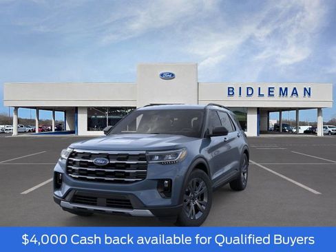 New 2026 Ford Explorer Active w/ Active Comfort Package image 2