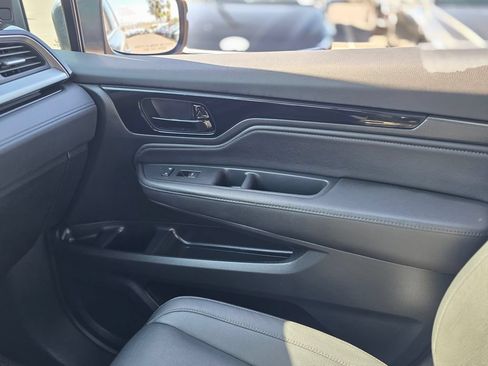 Used 2024 Honda Odyssey Touring image 33