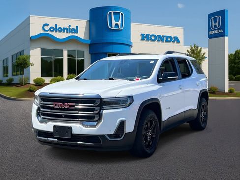 Used 2022 GMC Acadia AT4 w/ Technology Package AWD/4WD image 2