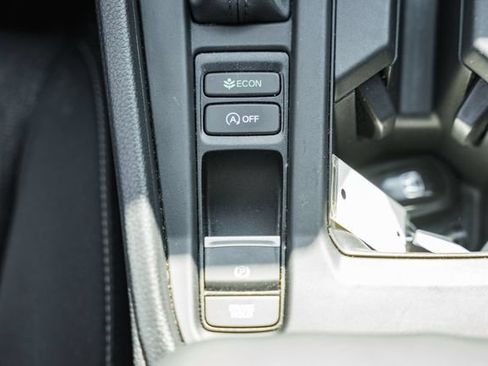 Used 2025 Honda Accord SE image 26