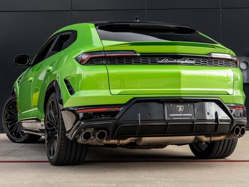 Used 2025 Lamborghini Urus SE image 6