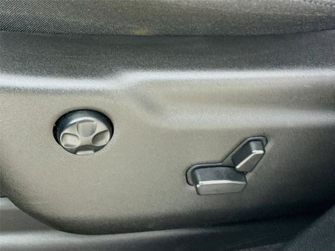 Used 2024 Dodge Durango GT image 19