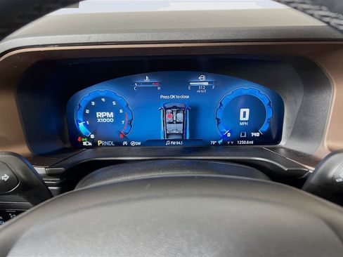 Used 2025 Ford Bronco Sport Outer Banks AWD/4WD image 16