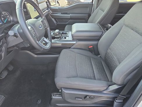 Used 2022 Ford F150 XLT w/ Equipment Group 302A High image 16