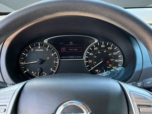 Used 2017 Nissan Altima 2.5 S w/ Power Driver Seat Package FWD image 20