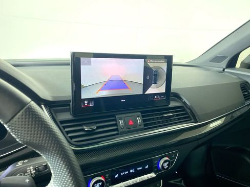 Used 2023 Audi SQ5 Premium Plus w/ Premium Plus Package image 5