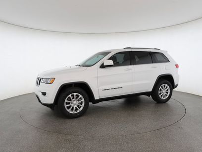 Used 2021 Jeep Grand Cherokee Laredo