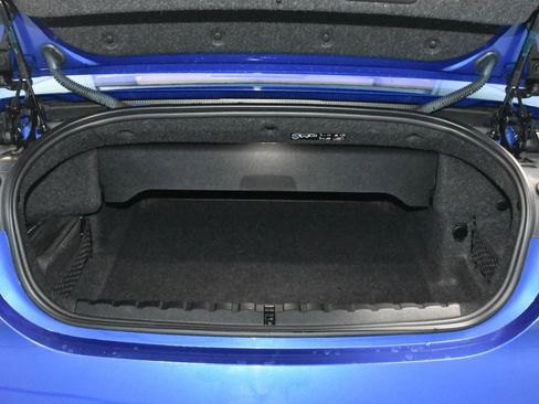 Used 2022 BMW M4 xDrive Competition image 32