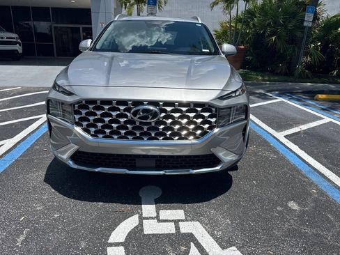 Used 2022 Hyundai Santa Fe SEL FWD image 2