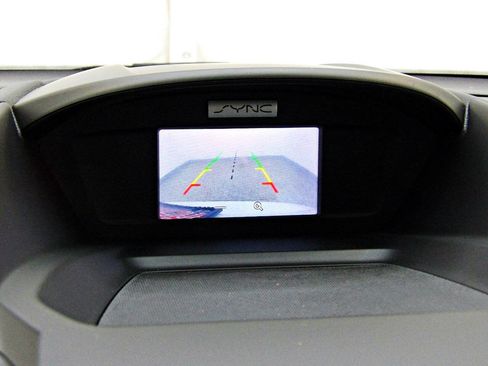 Used 2017 Ford C-MAX SE image 16