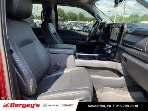 Used 2024 Ford F250 Lariat w/ Chrome Package AWD/4WD image 31