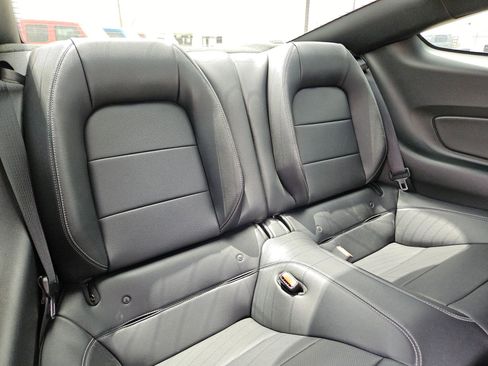 Used 2015 Ford Mustang GT Premium w/ Equipment Group 401A RWD image 25