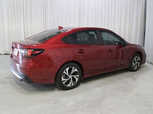 Used 2025 Subaru Legacy Premium AWD/4WD image 29
