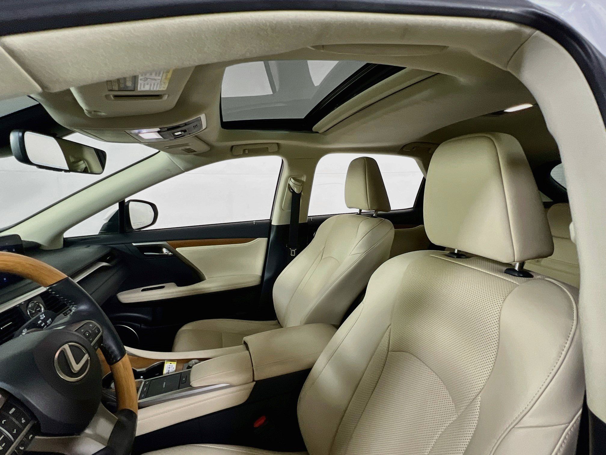 Used 2022 Lexus RX 350 FWD w/ Premium Package image 21