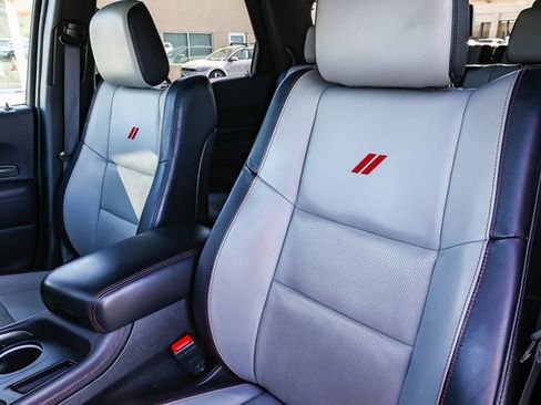 Used 2024 Dodge Durango GT RWD image 28