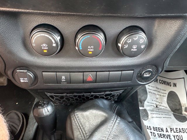 Used 2017 Jeep Wrangler Unlimited Sport AWD/4WD image 18