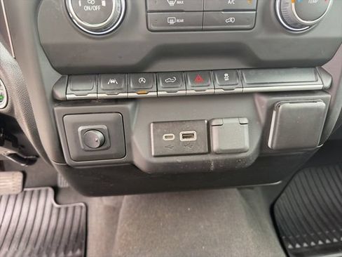 Used 2023 Chevrolet Silverado 1500 Custom AWD/4WD image 37