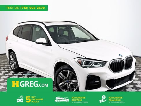 Used 2021 BMW X1 xDrive28i w/ M Sport Package image 1