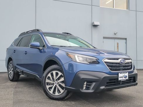 Certified 2020 Subaru Outback Premium image 1