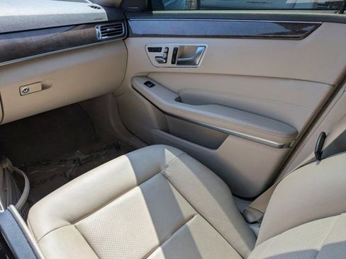 Used 2016 Mercedes-Benz E 350 E 350 w/ Premium Package image 13