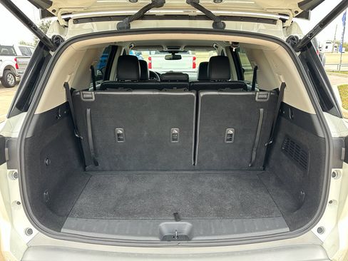 Used 2022 Nissan Pathfinder SL image 27