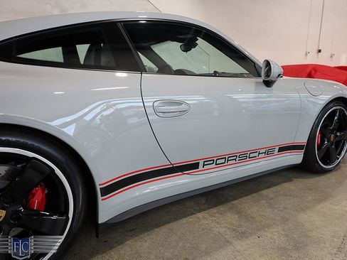 Used 2016 Porsche 911 Carrera GTS image 14