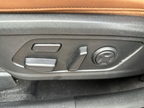 Certified 2023 Kia Sorento SX Prestige AWD/4WD image 14