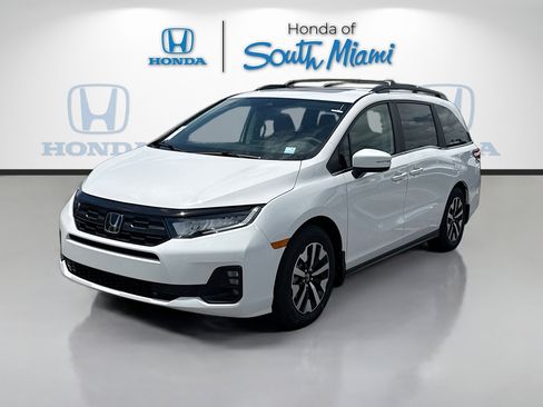 New 2026 Honda Odyssey EX-L image 3
