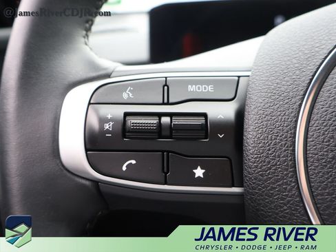 Used 2025 Kia K5 GT-Line AWD/4WD image 25