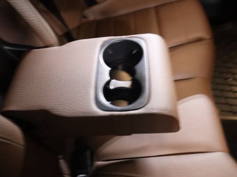 Used 2024 Mercedes-Benz GLE 350 4MATIC image 60