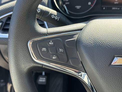 Used 2019 Chevrolet Cruze LT w/ Sun And Sound Package image 25