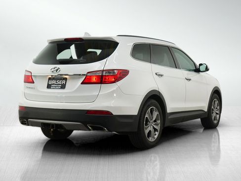 Used 2013 Hyundai Santa Fe GLS FWD image 5